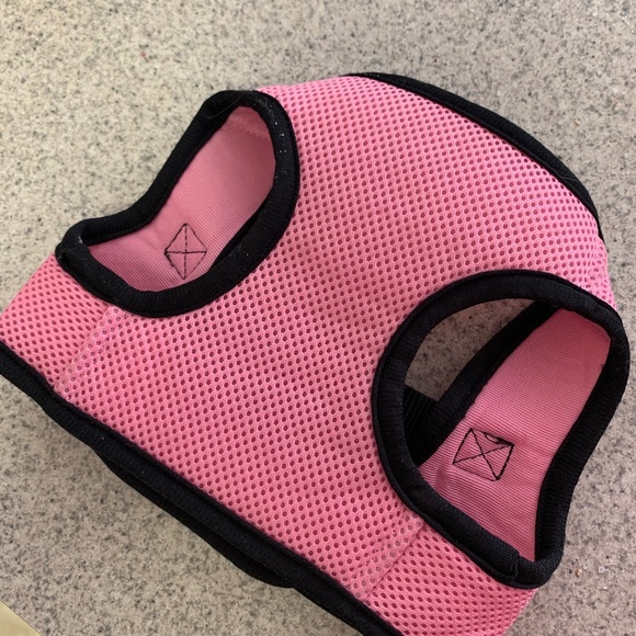 Pink dog harness - Picture 2 of 2